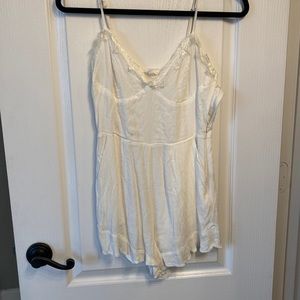 Lucca small white romper